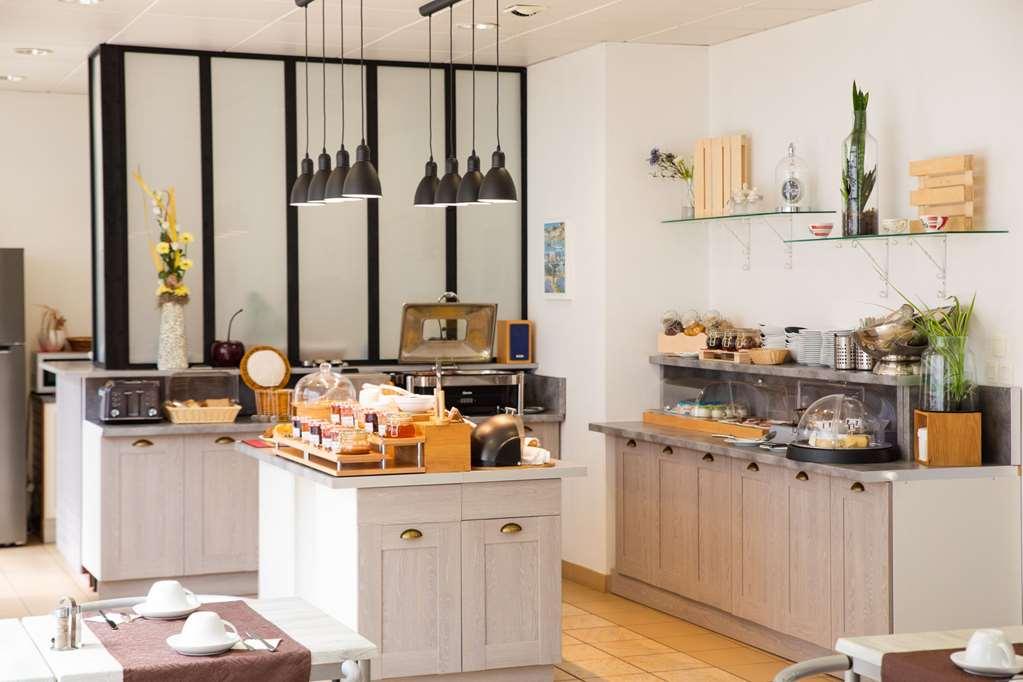 Cerise Lannion Aparthotel Restaurant photo